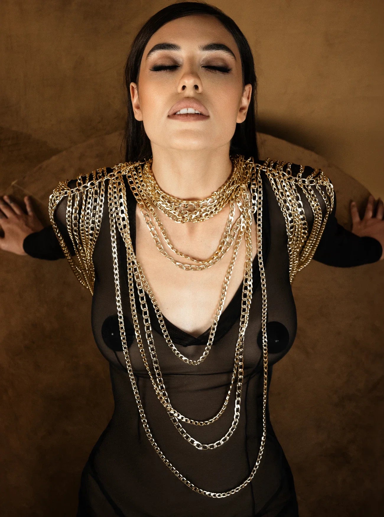 Верх Liora Chain Harness